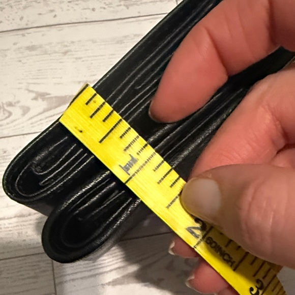 BREE Vintage Black Leather Wallet Bundle - Picture 12 of 12